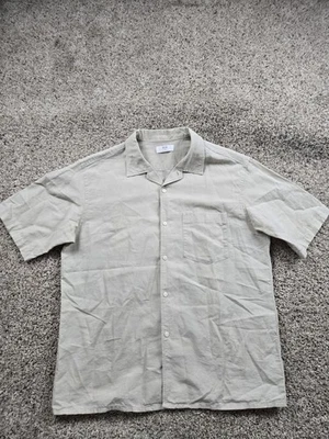 Camisa Uniqlo Para Hombre Mediana Beige Mezcla de Lino Manga Corta Abotonada Cuadrada Informal Foto 1 de 4