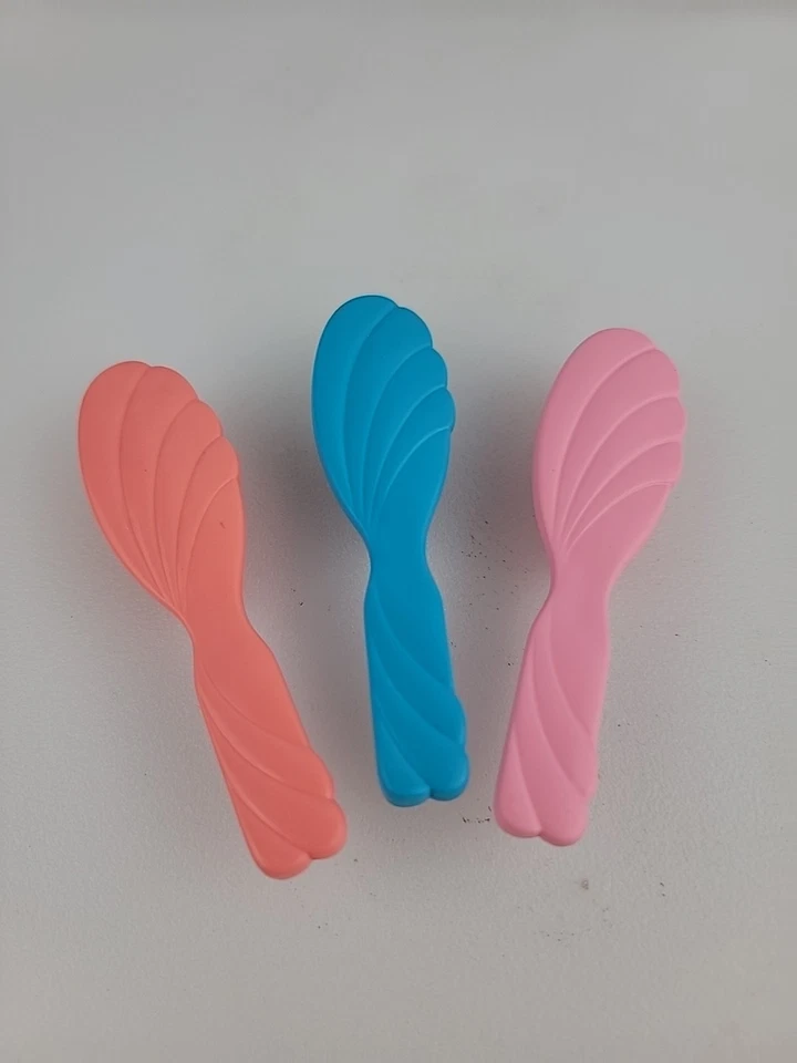 Lote De 3.CEPILLO BARBIE OVALADO ESTÁNDAR AÑOS 90 ACCESORIOS MUÑECA Foto 1 de 4