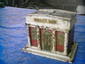 RARE 1918 WIRELESS CAST IRON BANK......LOOK - Picture 1 of 6