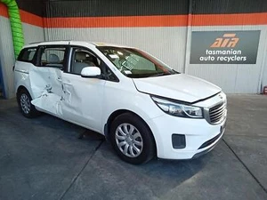 KIA CARNIVAL/GRAND CARNIVAL 02/15-10/20 OWNERS HANDBOOK YP - Picture 1 of 8