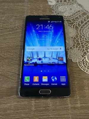 Samsung Galaxy Note 4 32gb C/B Unlocked - Image 1 of 4