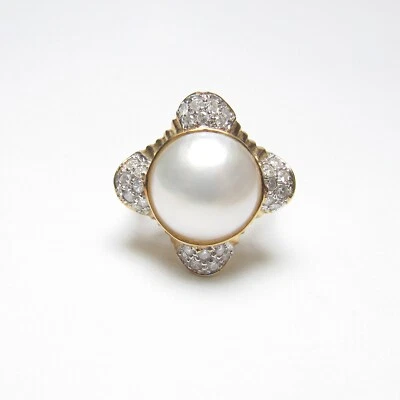 Estate 14K 黄金 12.5 毫米圆形 Mabe 珍珠和钻石戒指 — 第 1/4 张图片