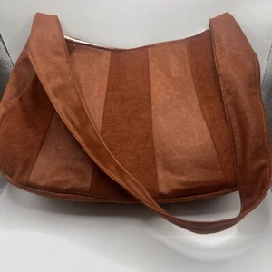 Texas Longhorns Horns UT Shoulder Bag / Purse Medium UT Austin Casual Academia - Picture 1 of 14