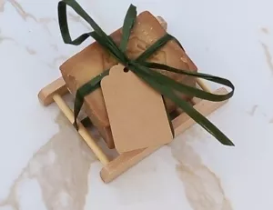 Aleppo-soap 200g Bar, 5% Laurel Oil, with bamboo soap rack 5***** reviews - Picture 1 of 5