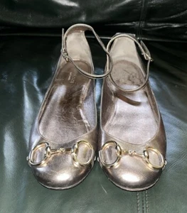 Gucci Shoes 7B Horsebit Ballet Flats Pewter Ankle Strap Buckle Gold Hardware - Picture 1 of 10