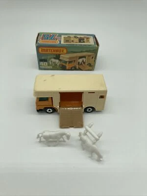 Caja de caballos Matchbox Superfast #40 con caballos 1977 en caja original Foto 1 de 4
