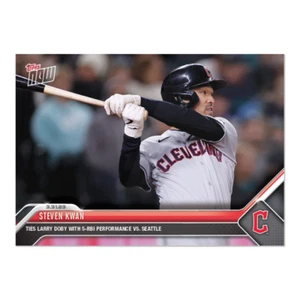 Steven Kwan - 2023 MLB TOPPS NOW Card 17 - Ties Larry Doby 5 - RBI Performance - Bild 1 von 2