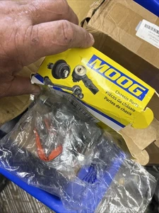 MOOG K80867 Suspension Stabilizer Bar Link for Mazda 3 - Picture 1 of 2