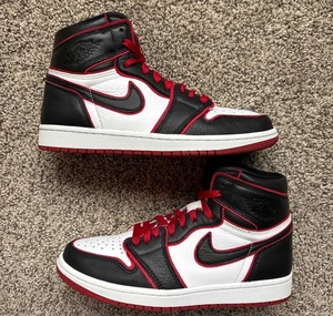 Nike Air Jordan 1 Retro High OG Bloodline Size 7.5 Men's (Size 9 Women's) - Picture 1 of 10