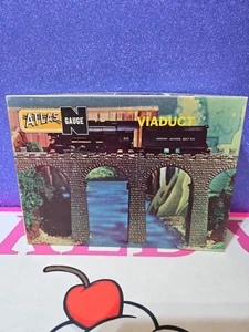Atlas #2826-150 N Scale Viaduct KIT NEW Open Box  - Picture 1 of 7