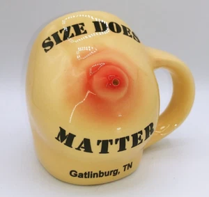 Tamaño Does Matter mujer desnuda B00B Gatlinburg TN cerámica taza de café mango - Imagen 1 de 10