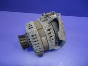 Alternador Honda Accord VIII mk8 Crv III mk3 2.0 Petrol 07-12 Denso 130amp - Imagen 1 de 2