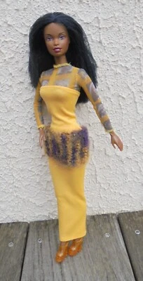 Barbie Christie Hollywood Nails 1999 -African American  Mattel  24557 années 90 - Imagen 1 de 4