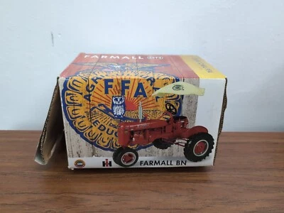 1/16 Ertl Farmall BN Tractor With Umbrella, 2004 Iowa FFA Edition - Image 1 of 2