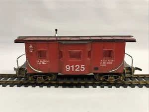 Model Power HO Guage # 9125 Caboose Red Safety Wide Vision - Picture 1 of 6