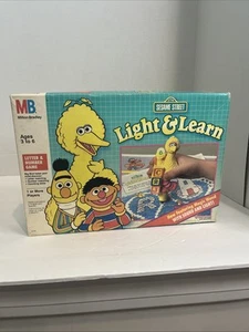 Light and Learn Sesame Street Learning Toy Milton Bradley 1991 S2 - Picture 1 of 7