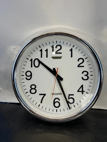 Vtg 15" Global Industrial/School Wall Clock WORKS Cover