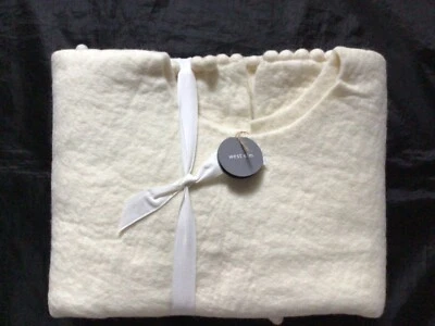 WEST ELM FELT POMPOM TREE SKIRT IVORY MEDIUM NEW - Image 1 of 2