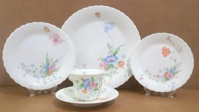 Mikasa Narumi Bone China Something Blue A7051 - Image 1 of 4