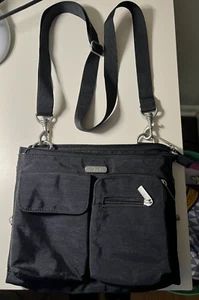 CLARKS..BLACK NYLON ORGANIZER HANDBAG CROSSBODY., Multiple Pockets - Picture 1 of 5