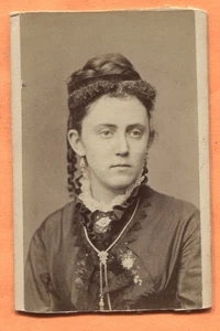 CDV Brattleboro VT Portrait of a Young Woman by Howe circa 1870s Backstamp - Picture 1 of 3
