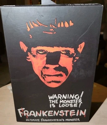 Nueva figura de acción Universal Monsters escala 7" Ultimate Frankenstein's Monster Foto 1 de 4