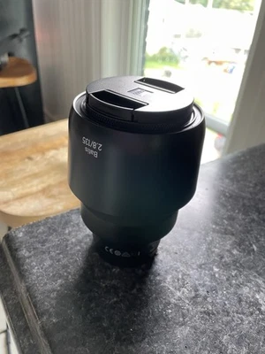 ZEISS Batis 2136695 135mm F/2.8 Lens for Sony E-Mount RW - Image 1 of 4
