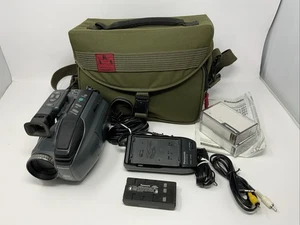 Panasonic PV-L501D Palmcorder Palmsight VHS-C Camcorder Video Camera Working - Picture 1 of 17
