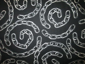 CHAINS LINKS METALLIC SILVER BLACK COTTON FABRIC FQ - Picture 1 of 5