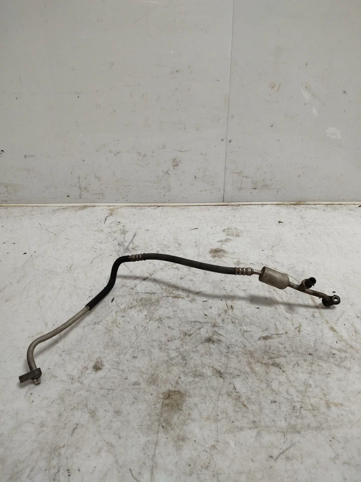 Manguera de descarga de aire acondicionado Chevy Avalanche 2007-2013 genuina OEM 22876350 Foto 1 de 3