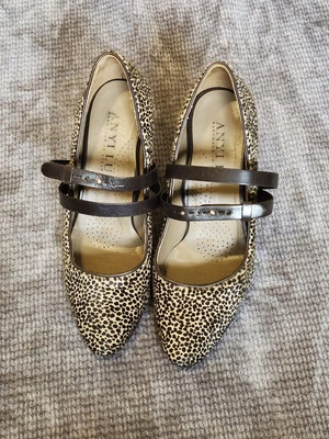 Anyi Lu искусственных животных Prnt насос, размер 38, США 7,5 двойной ремень, кожа, итальянский сделано - Изображение 1 из 4