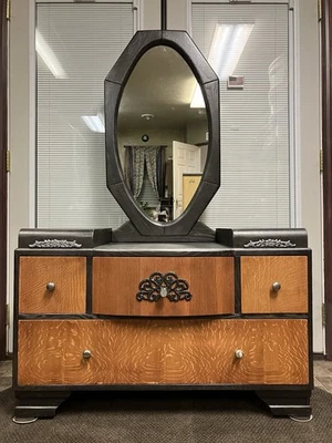 Tocador/cómoda antigua cascada muy hermosa Foto 1 de 4