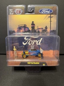M2 Machines 1932 Ford Roadster Diorama Gold Chase 1 of 750 - Picture 1 of 3