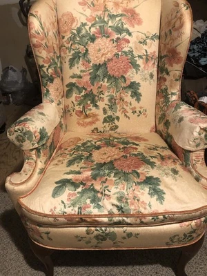 Un juego de dos Henredon  Foto 1 de 2