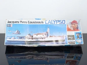 KIT MODELO BARCO DE EXPLORACIÓN REVELL 1976 JACQUES COUSTEAU’S 1/125 CALIPSO (H575) - Imagen 1 de 4