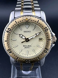 Seiko Scuba Men's Tow Tone Gold Dial Date 200m WR 37mm Quartz Watch 5H25-6070 - Picture 1 of 12