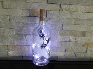 Absolut Vanilia Wodka Flasche Stimmungslampe mit LED Leuchten tolles Geschenk Dekoration - Bild 1 von 4