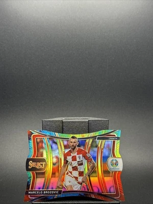 2020 Panini Select UEFA Euro Marcelo Brozovic Tie-Dye Mezzanine Die Cut 6/25 - Image 1 of 2
