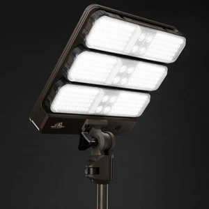 BODY ARMOR TITAN 12' SOLAR FREESTANDING LIGHT- TS-4-1001 - Picture 1 of 5