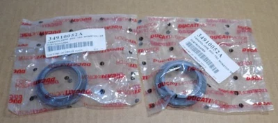 Anillos de sellos antipolvo para horquilla Ducati Monster 900 750 600 400 750SS NUEVO OEM 34910052A Foto 1 de 2