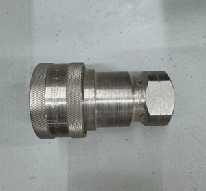 PARKER Hydraulic Quick Connect Hose Coupling: 3/4 in Coupling Size, 303 SS - Picture 1 of 4