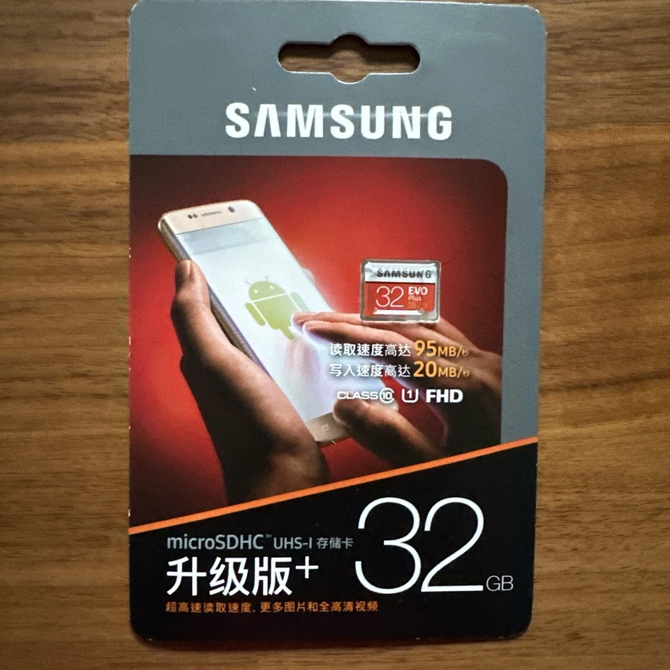 5 X Samsung EVO Plus Class 10 - MicroSDHC Memory Card - (MB-MC32GA/APC)  - Image 1 of 3