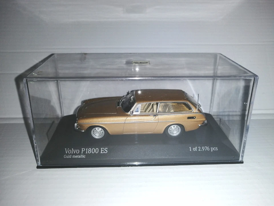 VOLVO P1800 ES MINICHAMPS SCALA 1/43 - Immagine 1 di 1