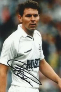 TOTTENHAM: CLIVE ALLEN SIGNED 6x4 ACTION PHOTO+COA - Picture 1 of 1