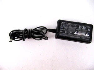 Sony AC-L15A Video Camera Power Adaptor Adapter Supply Genuine Original - Picture 1 of 6