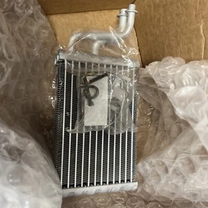 Genuine Mopar Evaporater 68313472AB Chrysler Pacifica 2017-2025 Rear Evaporator - Picture 1 of 3