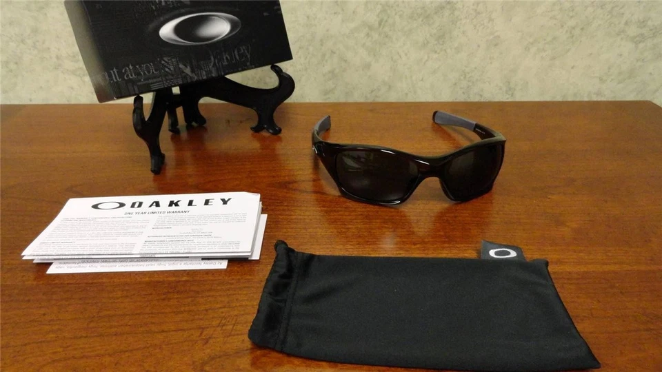NEW AUTHENTIC Oakley PIT BULL Sunglasses Polished Root Beer Dark Grey OO9127-20 - Image 1 of 1