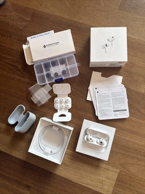 Auriculares Apple AirPods Pro 2 MQD83AM/A puntas sin usar estuche de espuma adicional caja cargador Foto 1 de 4