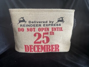 Burlap Basket- Delivered by Reindeer Express Do Not Open Until 25thDec - Bild 1 von 13