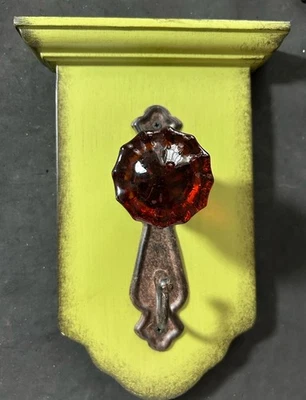 Gancho de pomo de puerta de madera y vidrio ámbar montaje en pared abrigo/llavero verde envejecido de colección Foto 1 de 4